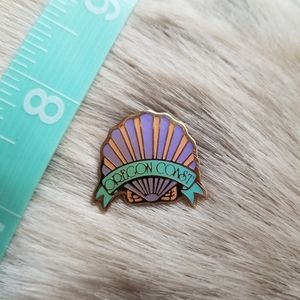 Vintage Pastel Oregon Coast Seashell Pin